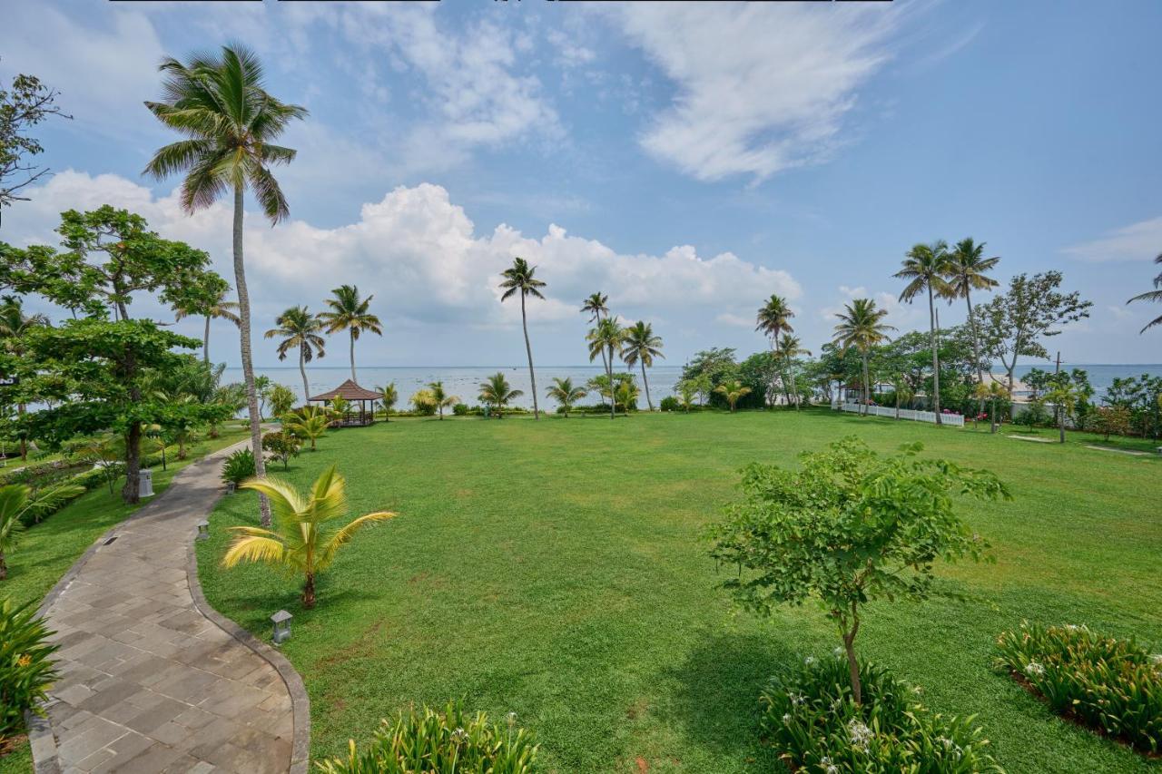 Gokulam Grand Resort & Spa, Kumarakom Luaran gambar