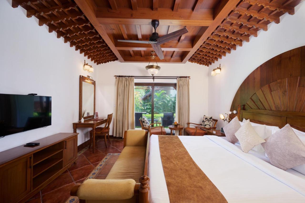 Gokulam Grand Resort & Spa, Kumarakom Luaran gambar