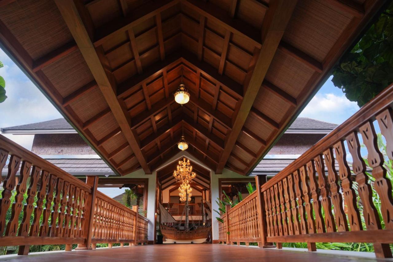 Gokulam Grand Resort & Spa, Kumarakom Luaran gambar